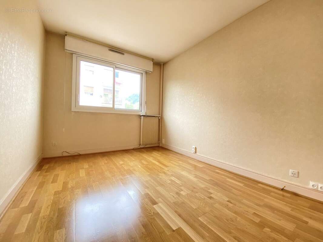 Appartement 77 m² à Juvisy-Sur-Orge  - photo 4