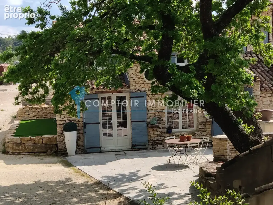 EXCLUSIVITÉ : Bastide proche de Gordes. - photo 24
