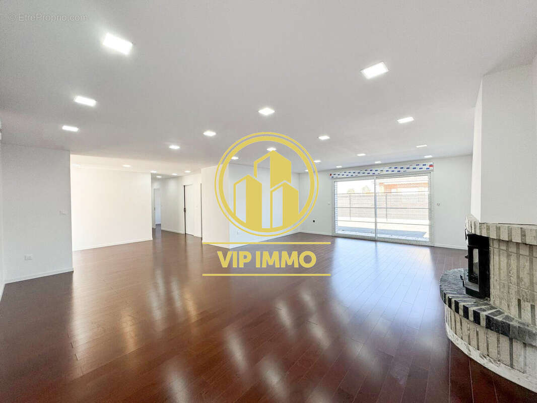 Maison à FACHES-THUMESNIL