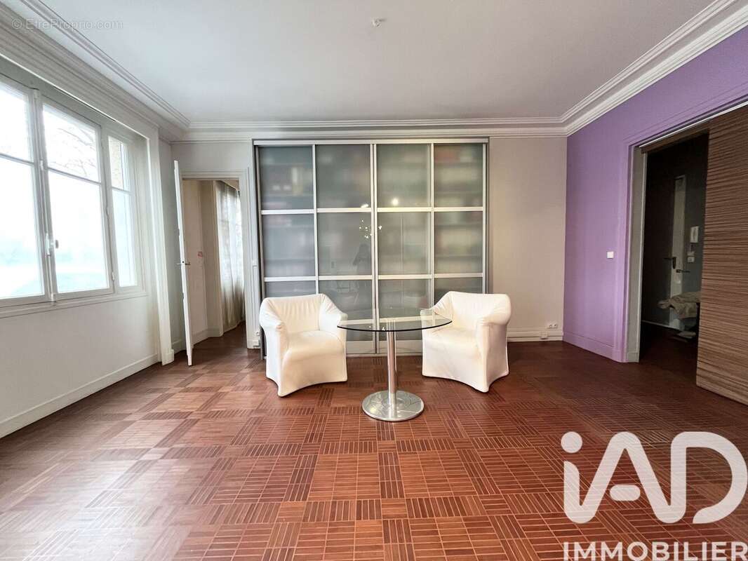 Appartement 90 m² à Paris-16e  - photo 5