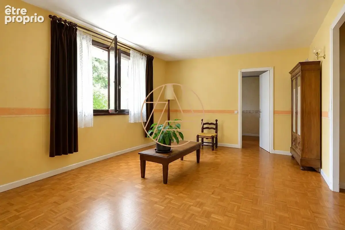 Appartement 4 pièces 91 m² à vendre à Saint-Maur-Des-Fosses (94100) - photo 2