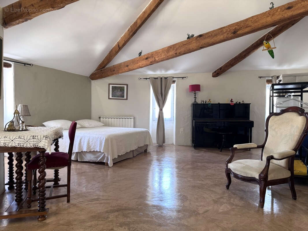 Maison à ROCHEFORT-DU-GARD