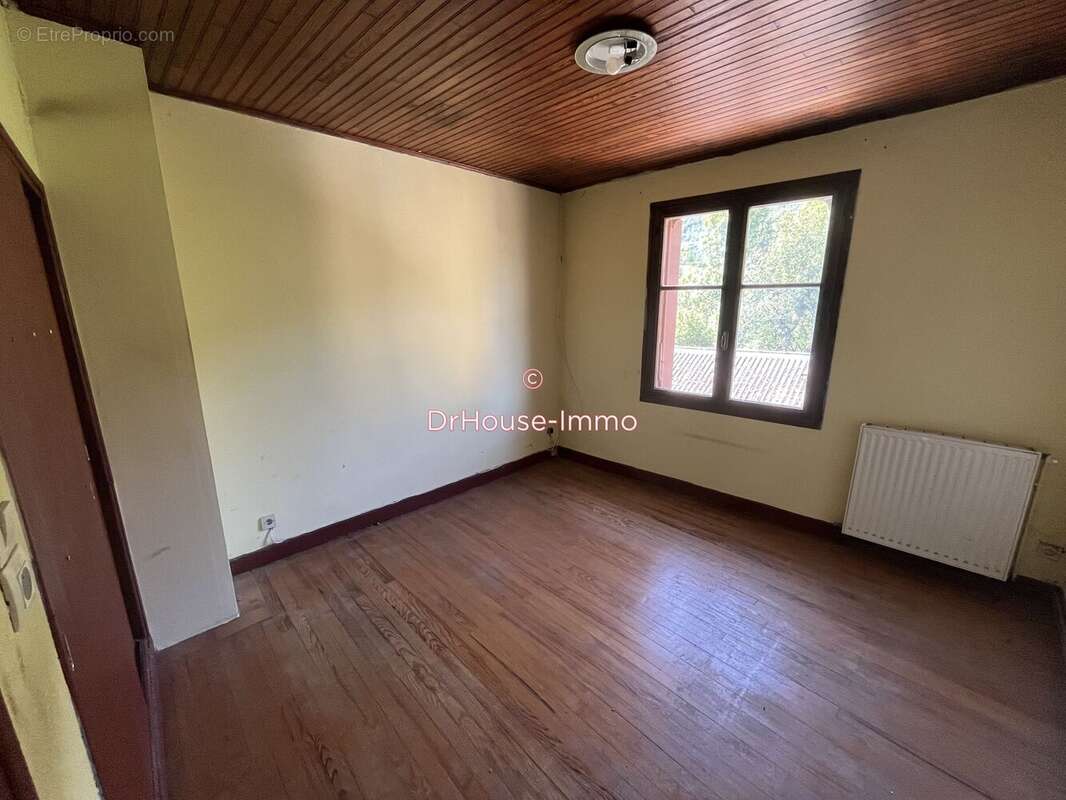 Maison 65 m² à Surba  - photo 9