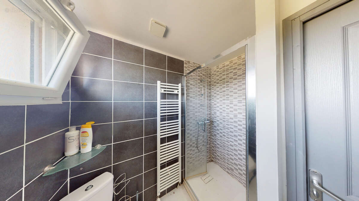 Maison à SAINT-ELIX-LE-CHATEAU