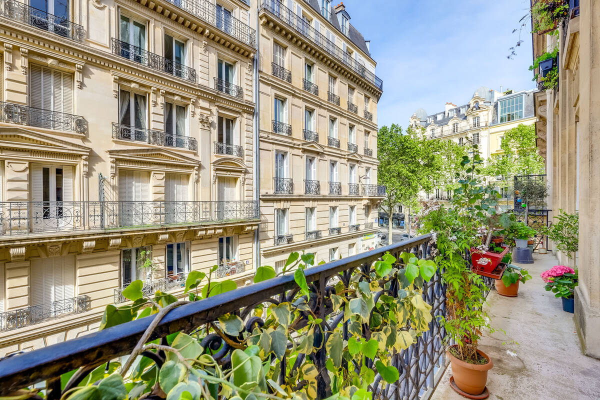 Appartement à PARIS-6E