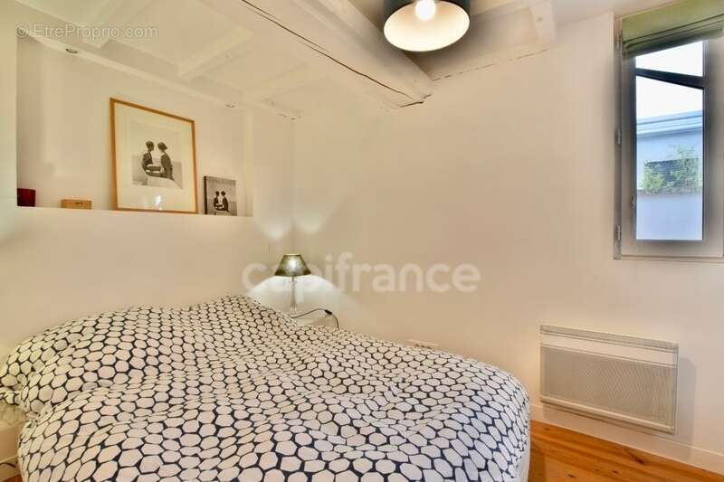 Appartement à vendre 3 pièces SAINT JEAN DE LUZ HYPER CENTRE(64) - photo 4