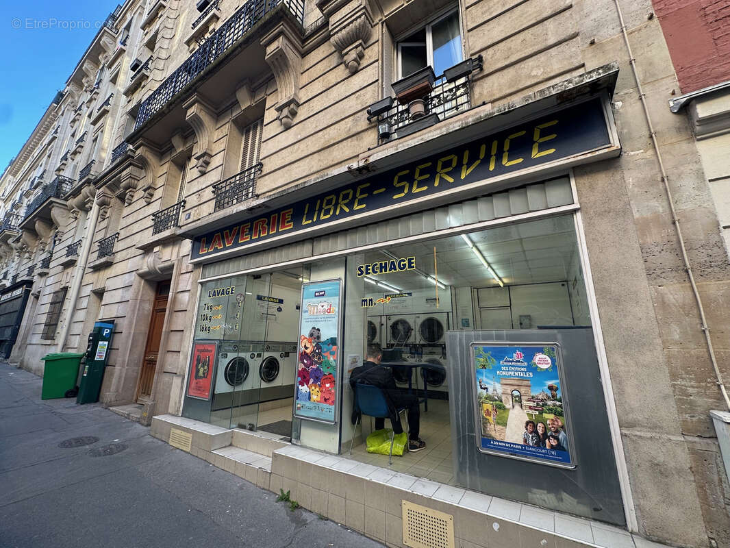 Commerce à PARIS-15E