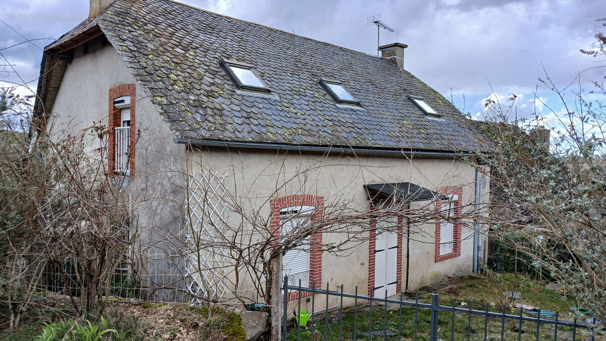 Maison à SALINS