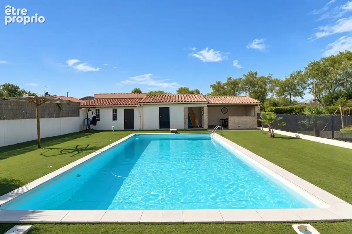 Photo Maison à Rieumes au prix de 376 000€