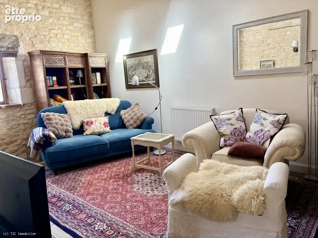 Maison de Village en Pierre Renovée avec 3 Chambres - photo 8