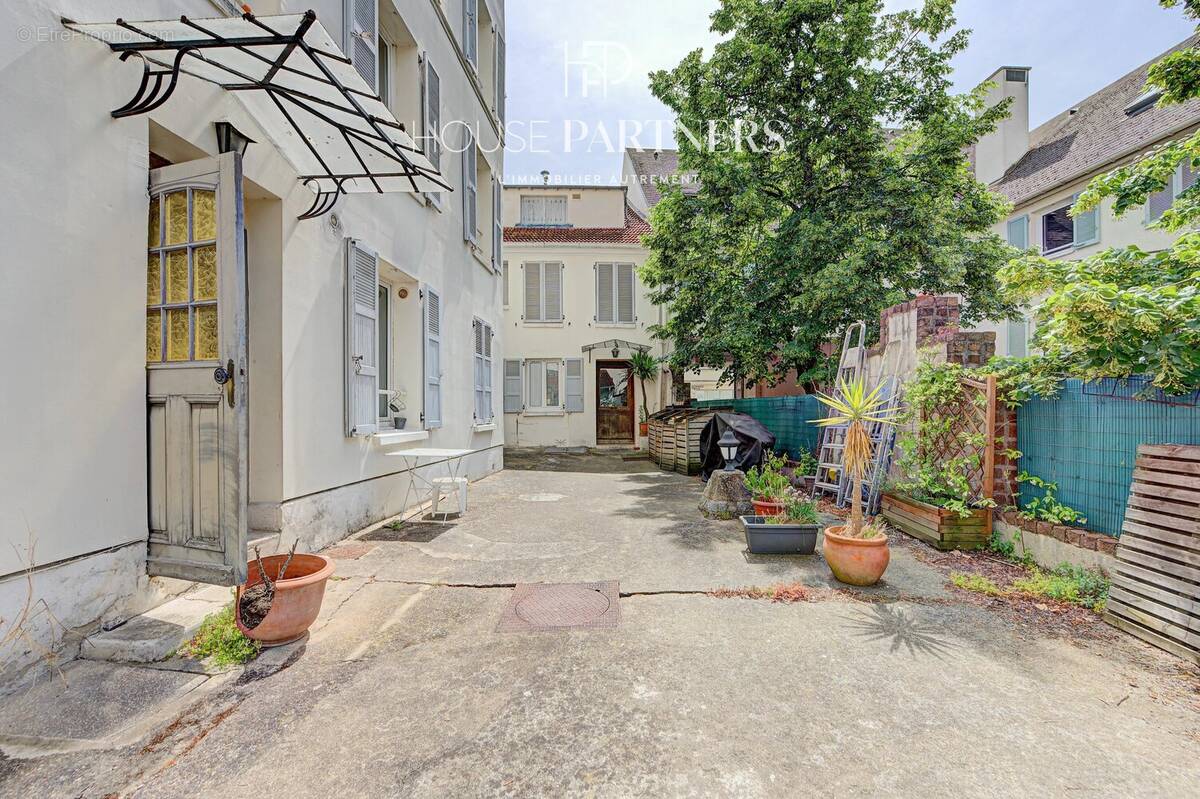 Appartement à RUEIL-MALMAISON