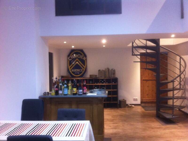 Maison à MONTREVEL-EN-BRESSE