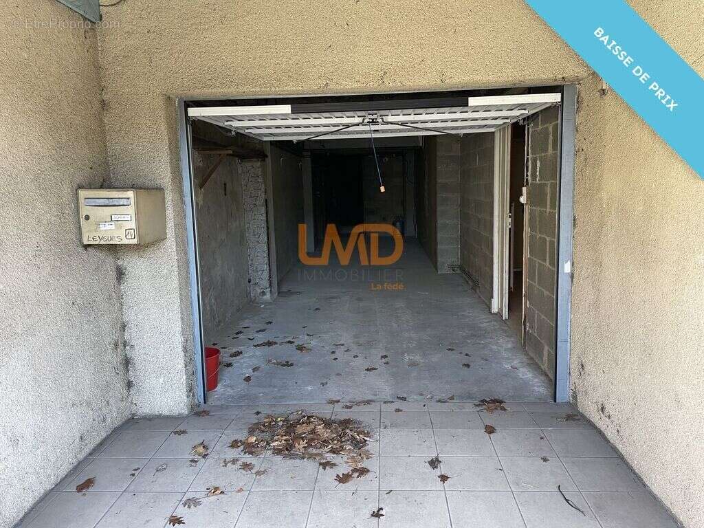 Maison à DECAZEVILLE