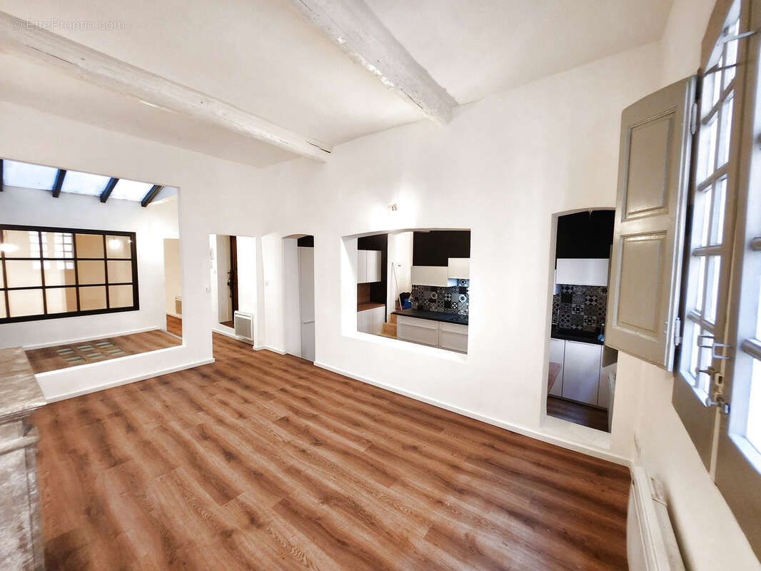 Appartement à AIX-EN-PROVENCE