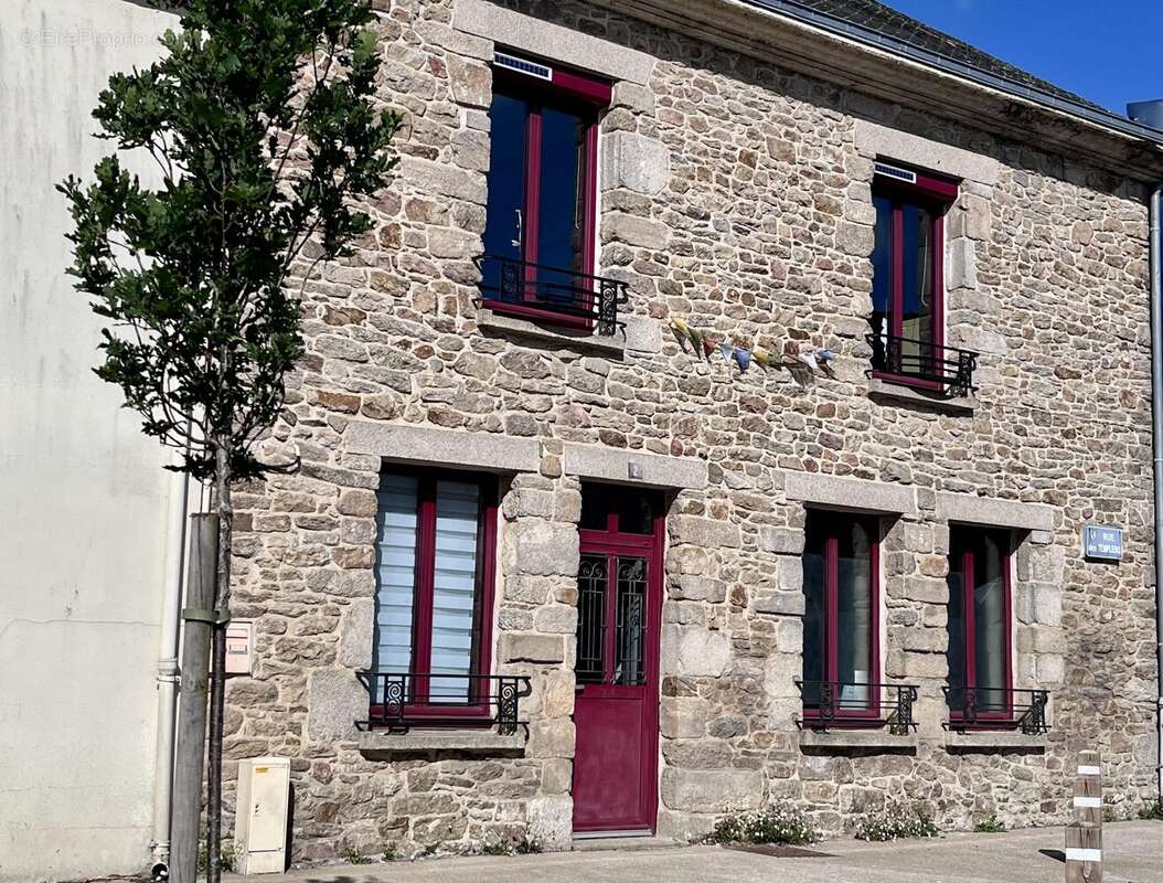 Maison à MUZILLAC