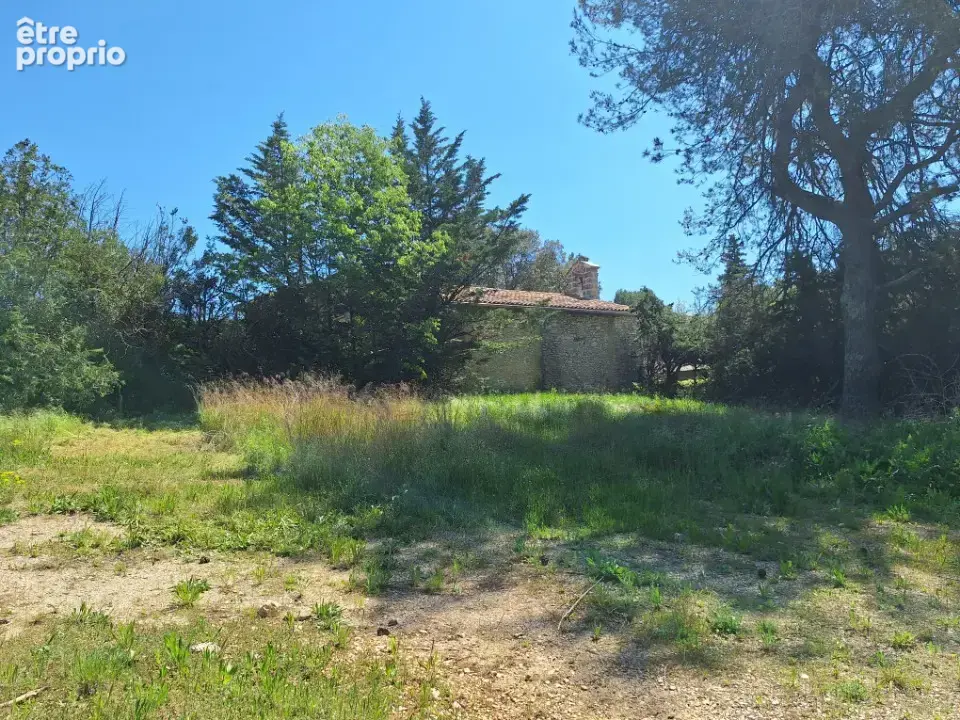 Terrain à LA BASTIDE-DES-JOURDANS