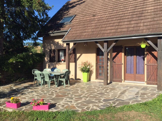 Appartement à AUZITS