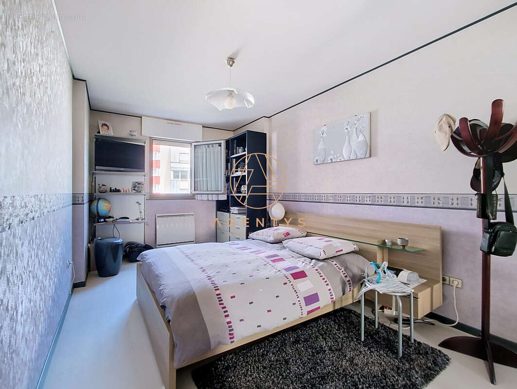 Appartement 48 m² à Joinville-Le-Pont  - photo 4