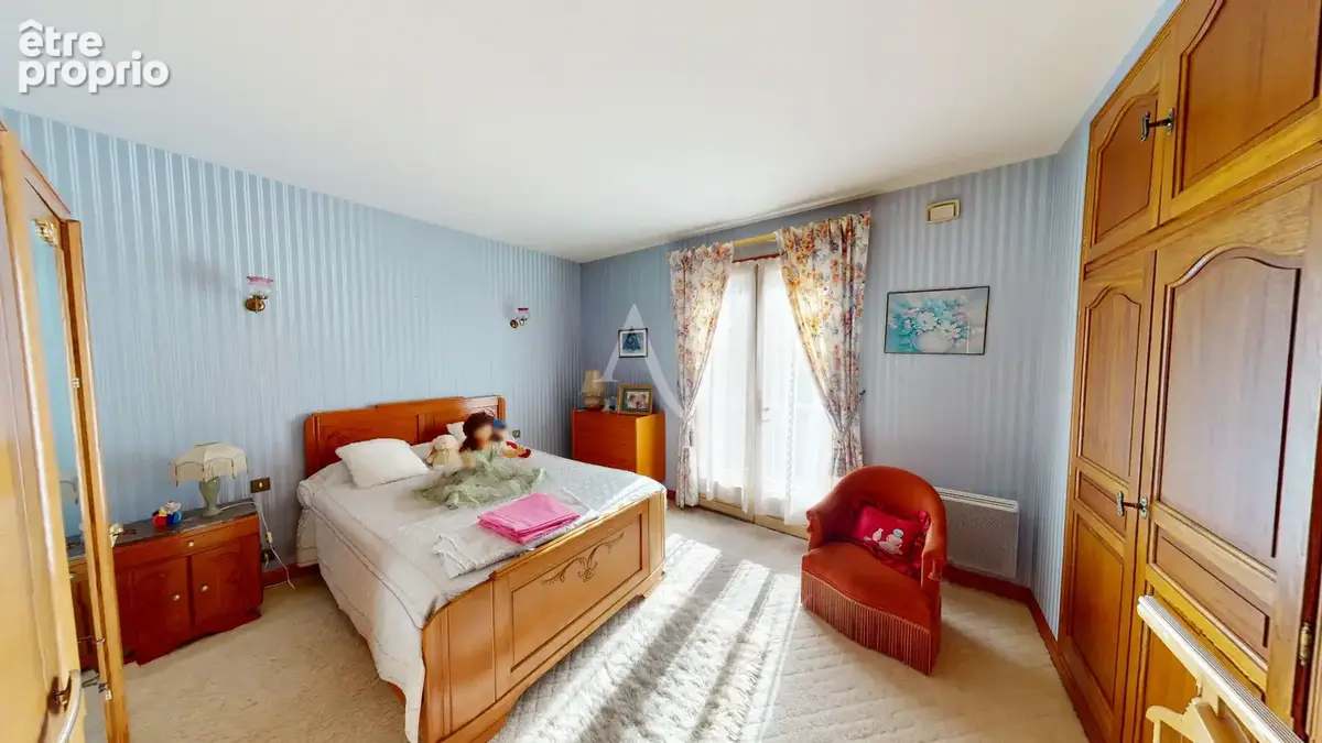 Grande maison 6/7 chambres et dependances a cisse - photo 9