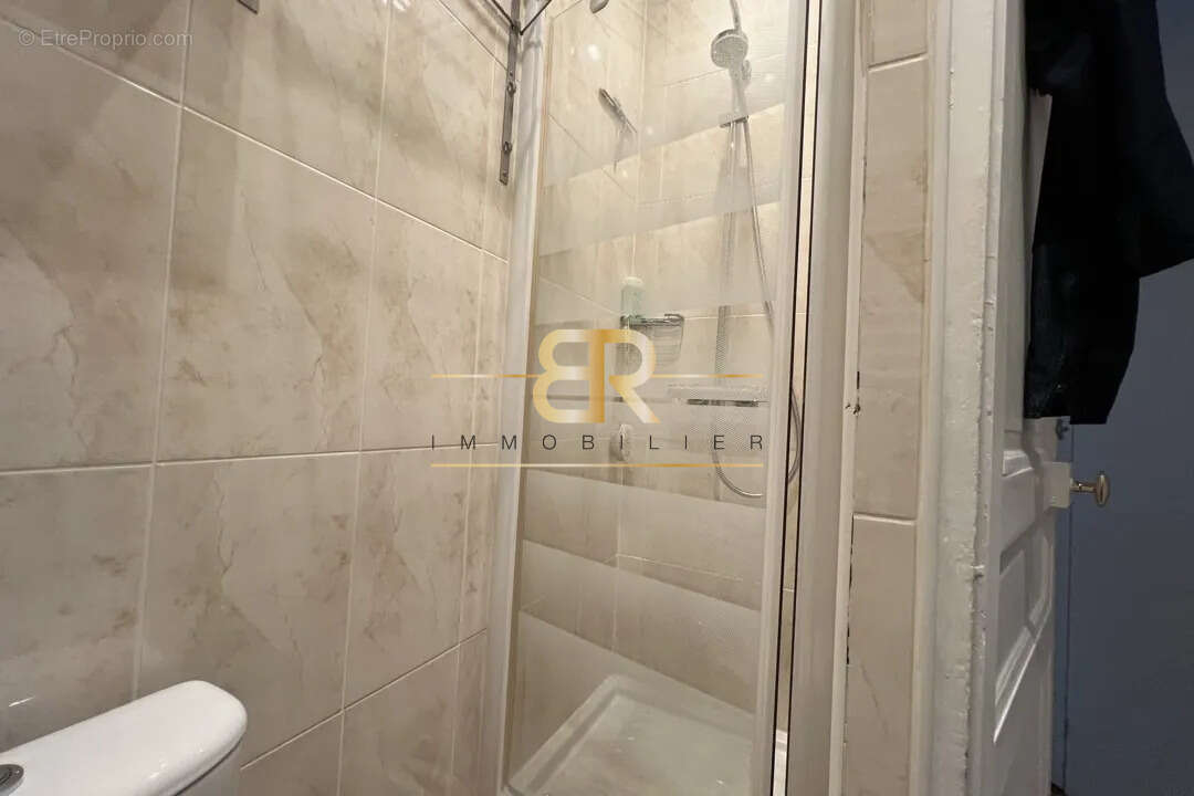 Appartement à PARIS-9E