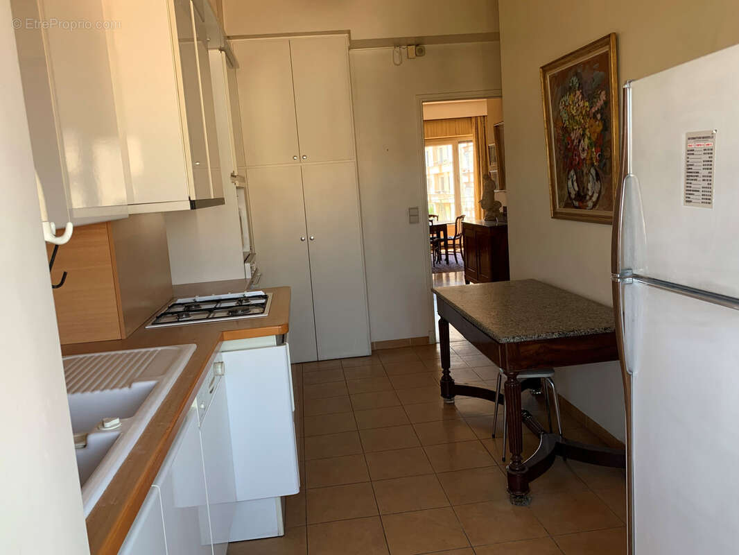 Appartement à MARSEILLE-8E