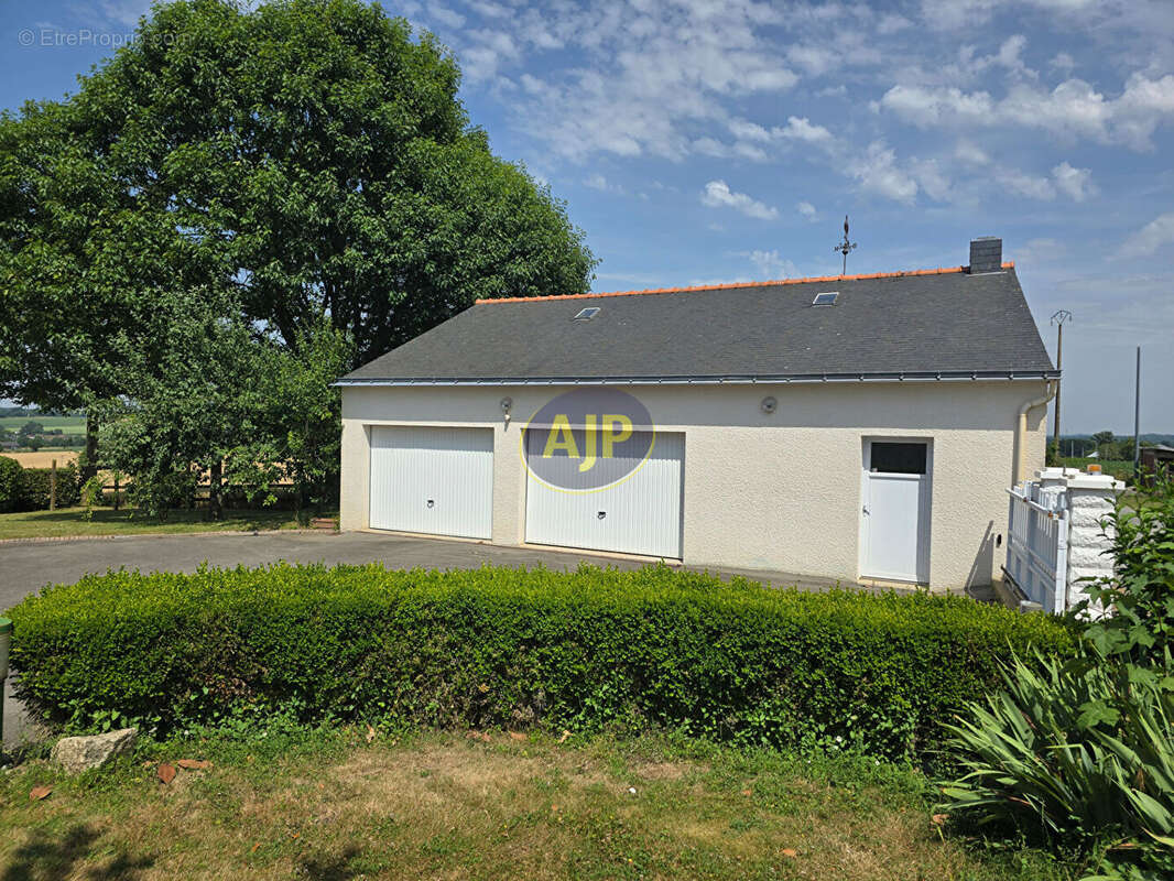 Maison à MARSAC-SUR-DON