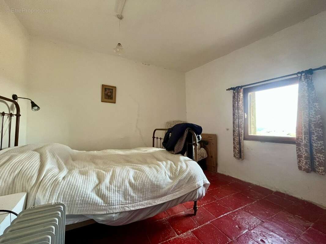 Maison à ROQUESSELS