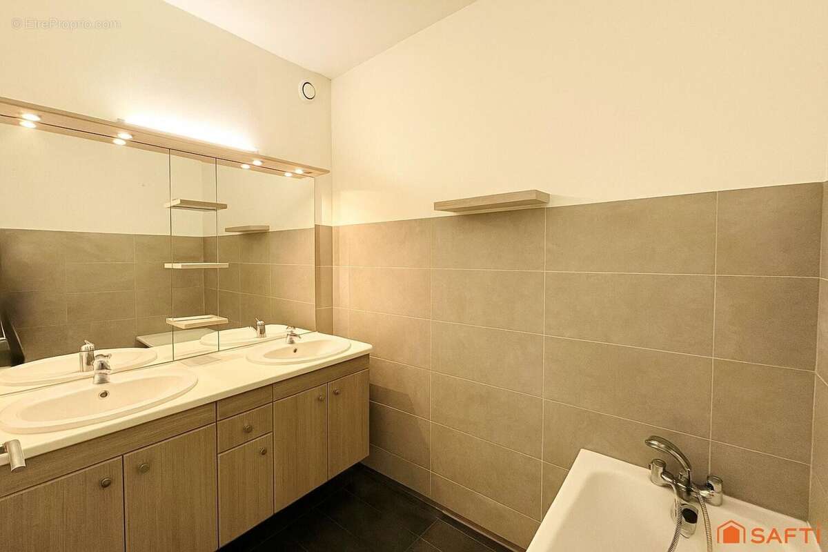 Appartement 54 m² à Avignon  - photo 7