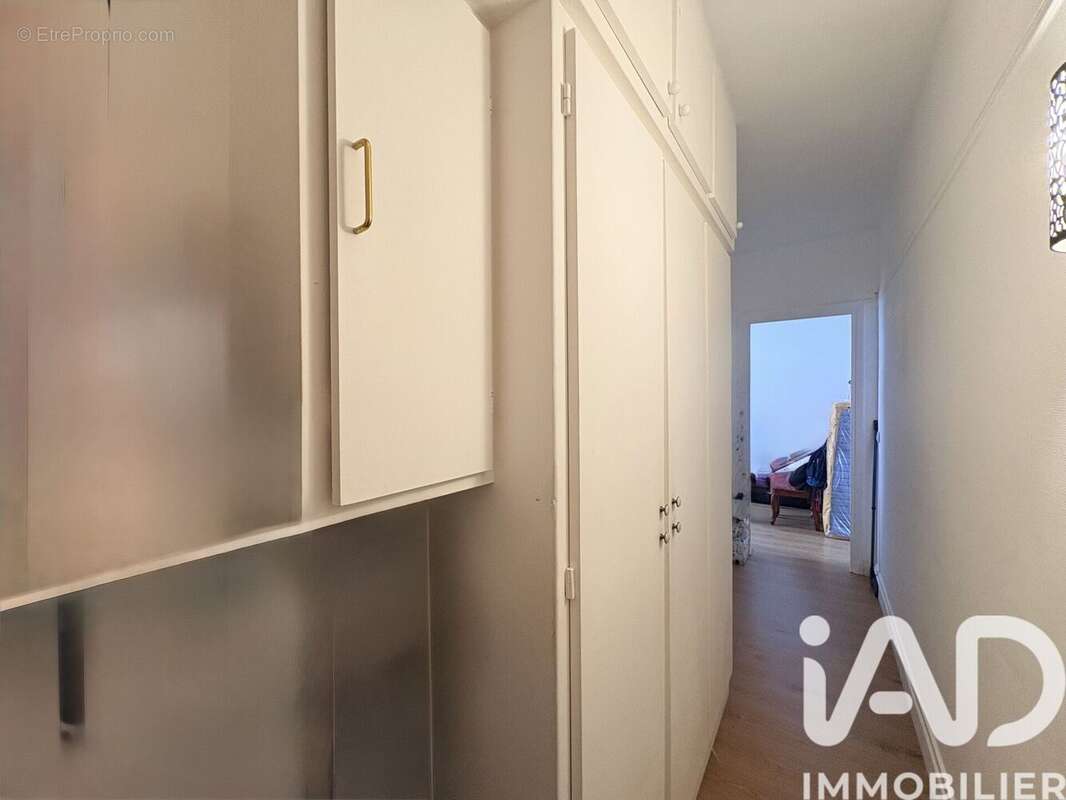 Photo 9 - Appartement à CLICHY