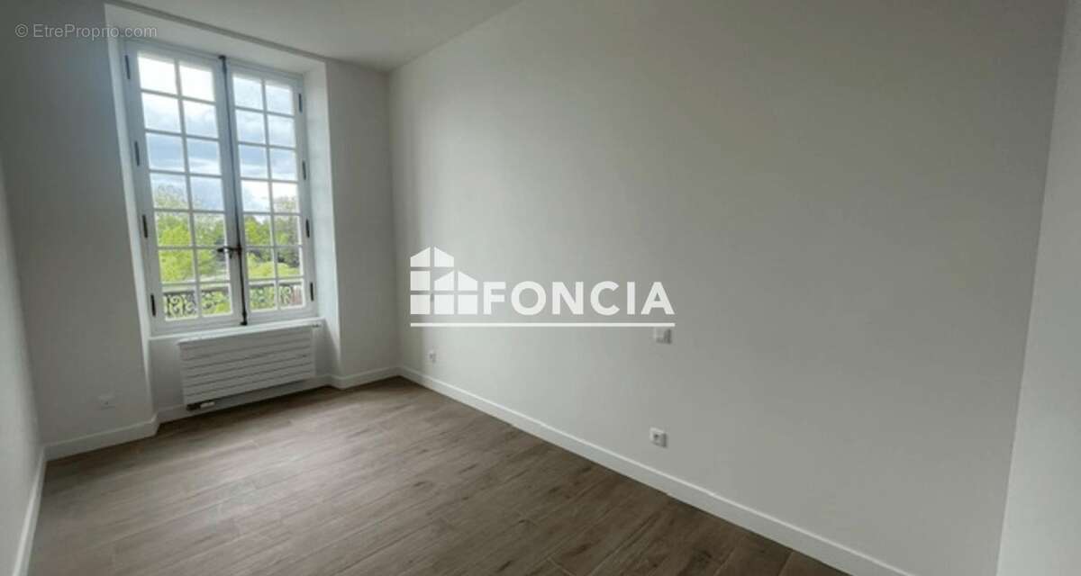 Appartement à CHENNEVIERES-SUR-MARNE