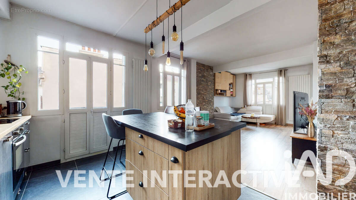 Photo 2 - Appartement à CHARENTON-LE-PONT