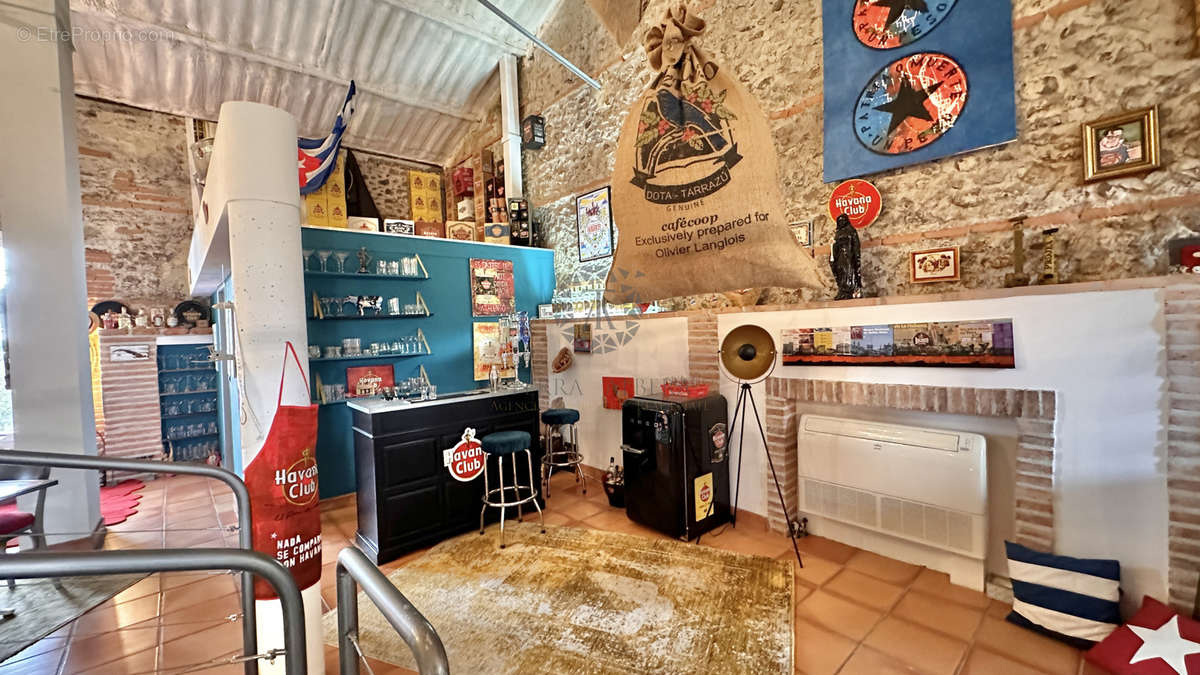 Maison à SAINT-GENIS-DES-FONTAINES