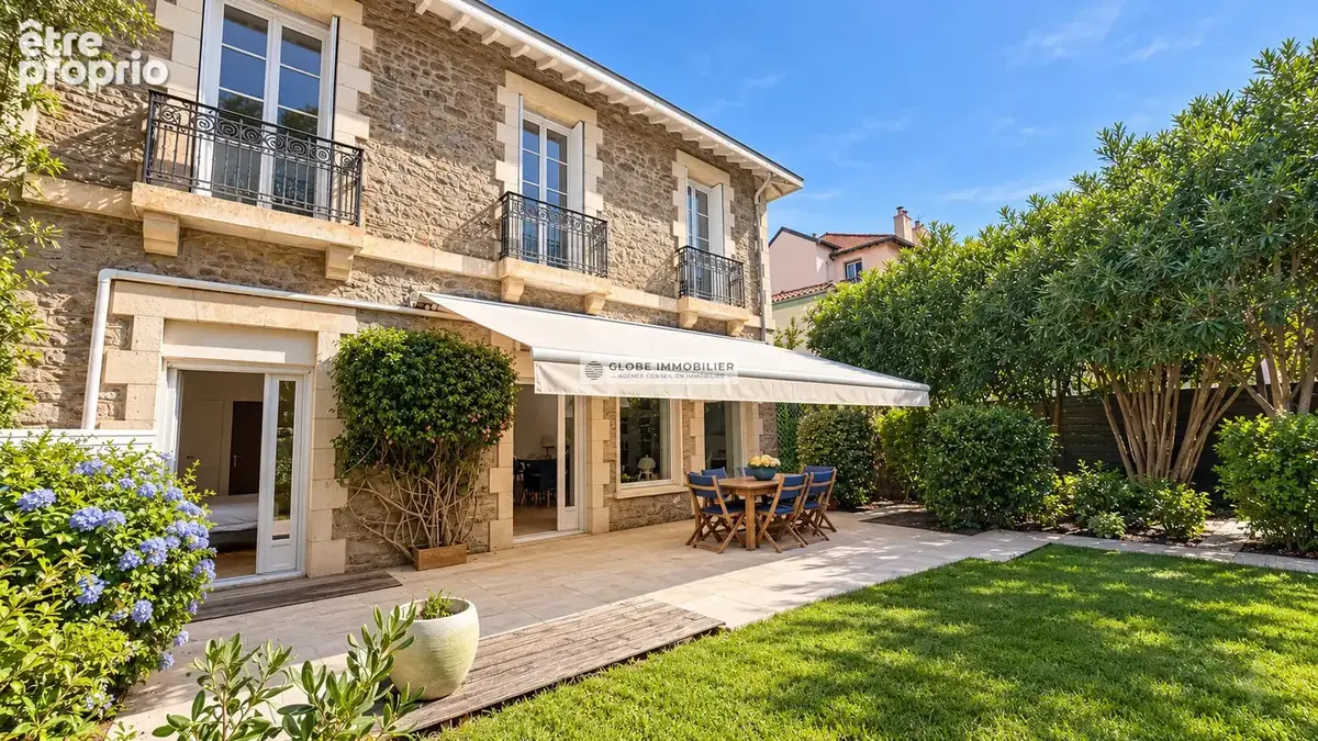 Biarritz jardin public appartement  t4 de 114 m² avec jardin privatif et garage + studio indepandant - photo 3