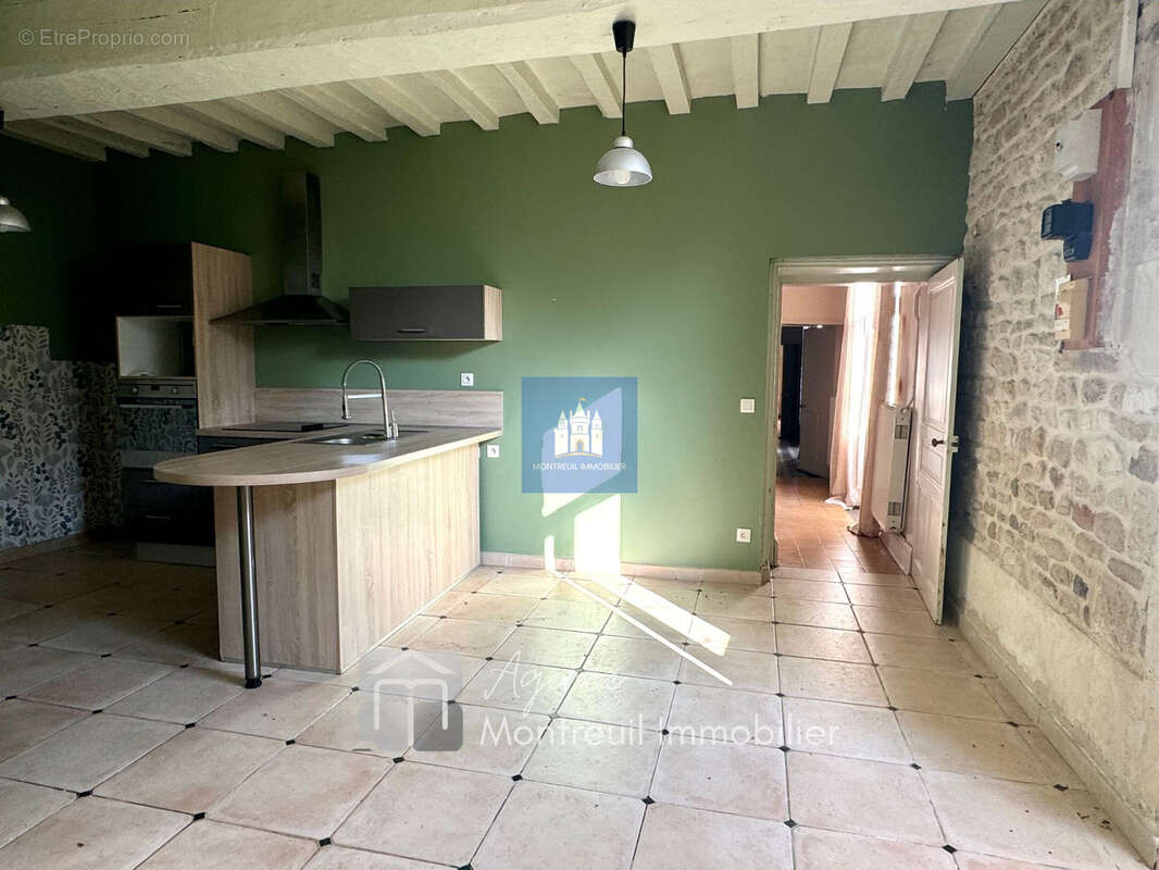 Maison à BRION-PRES-THOUET