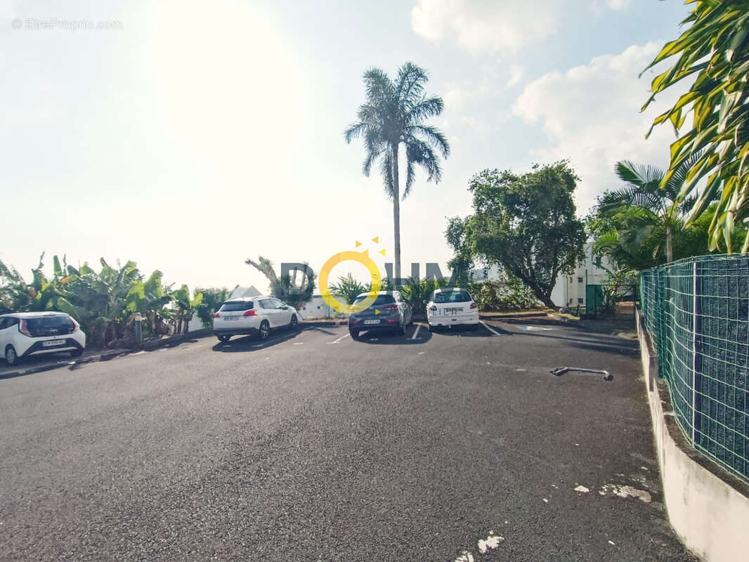 Appartement à LES AVIRONS