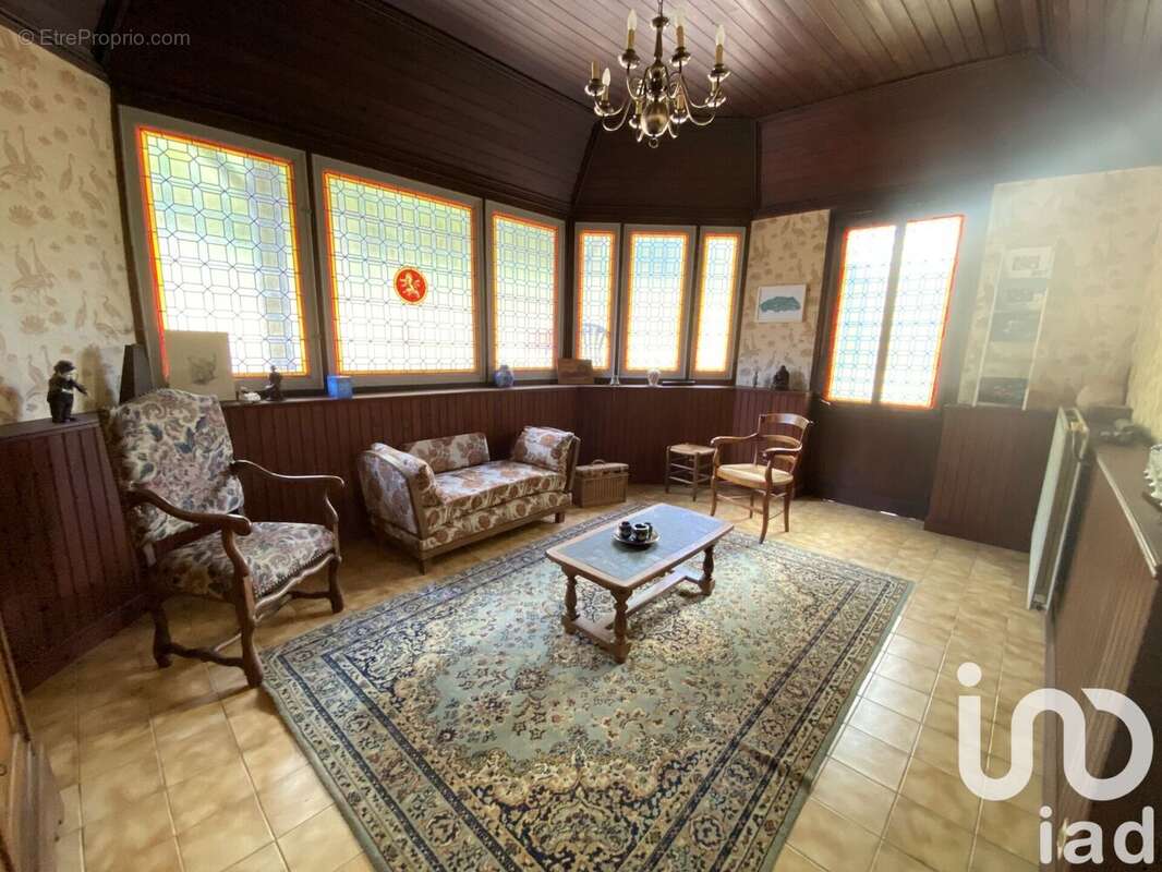 Photo 4 - Maison à JAVERLHAC-ET-LA-CHAPELLE-SAINT-ROBERT