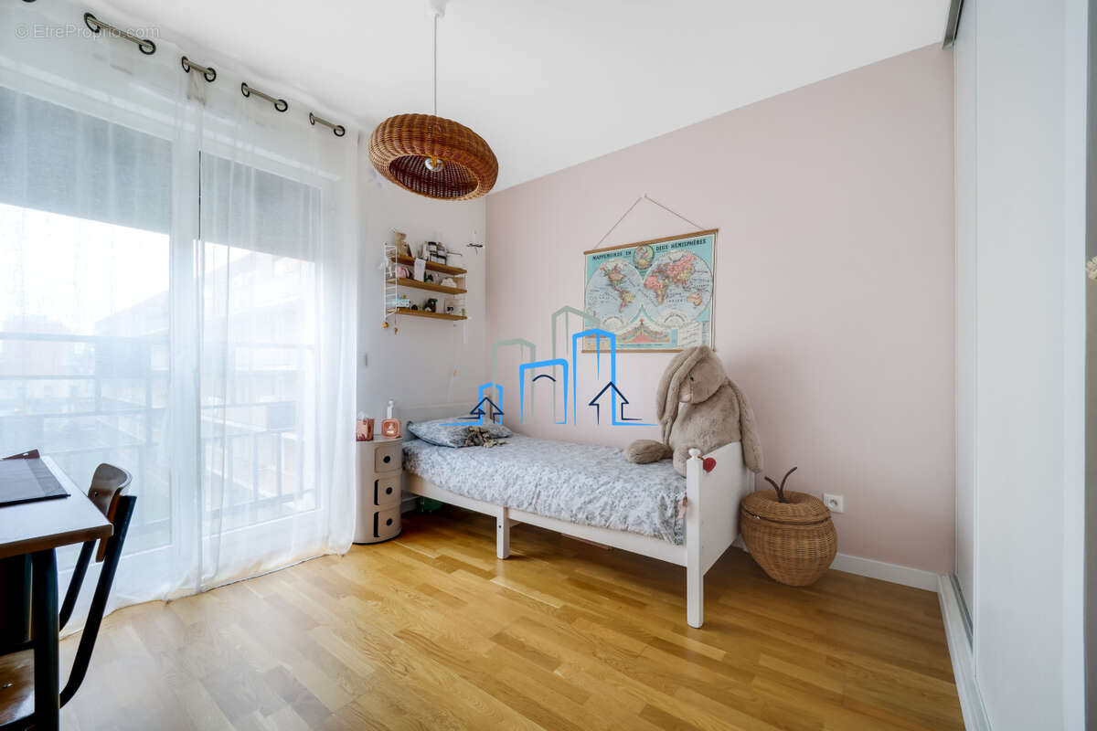 Appartement à SAINT-OUEN