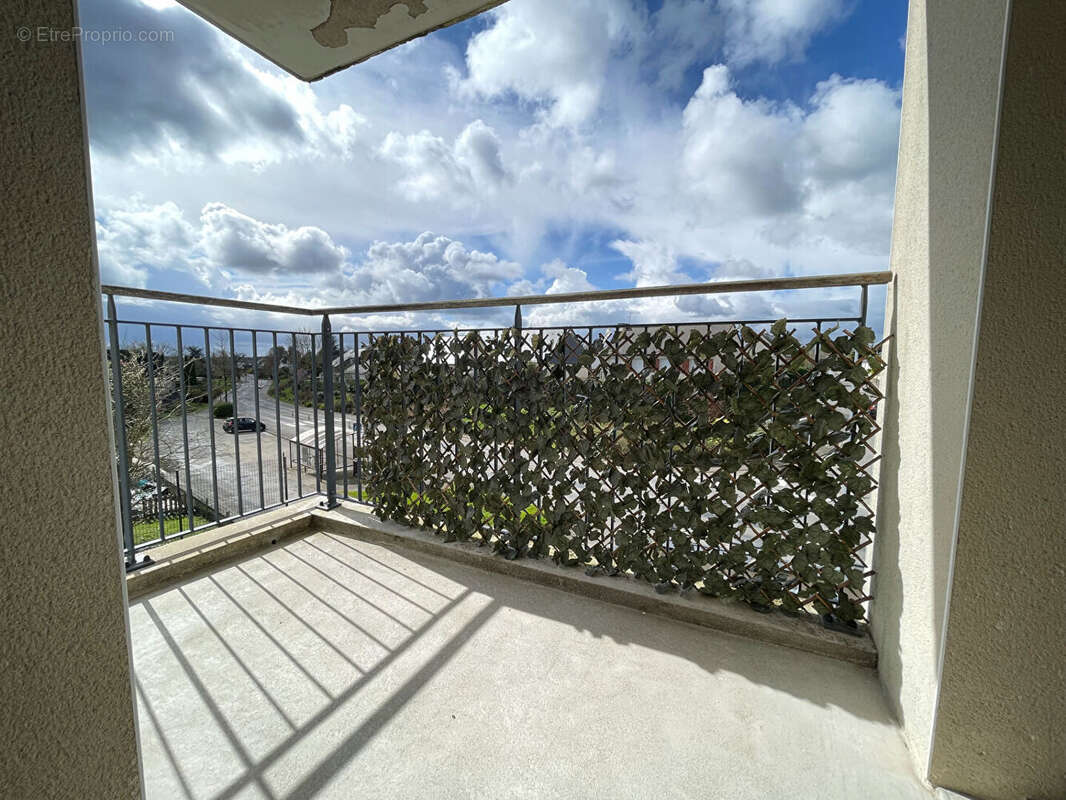 Appartement à LA MEZIERE