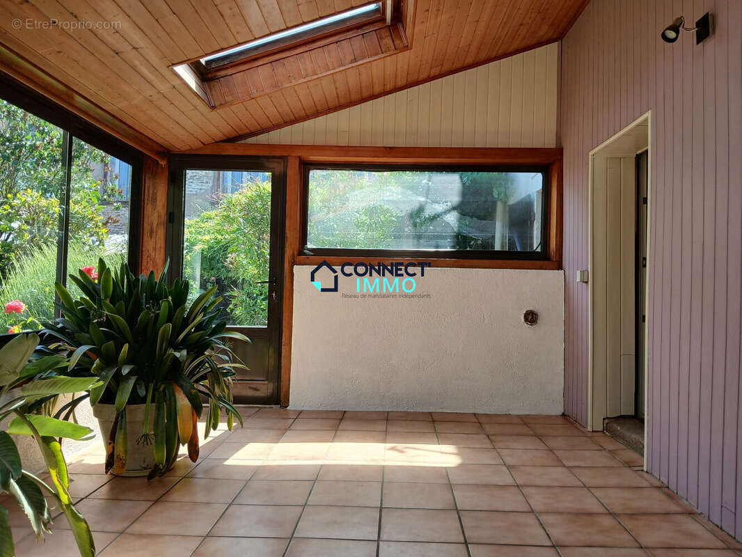 Maison 129 m² à Gourin  - photo 2