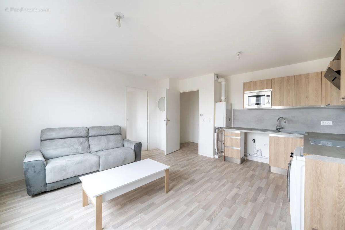 Appartement à STAINS