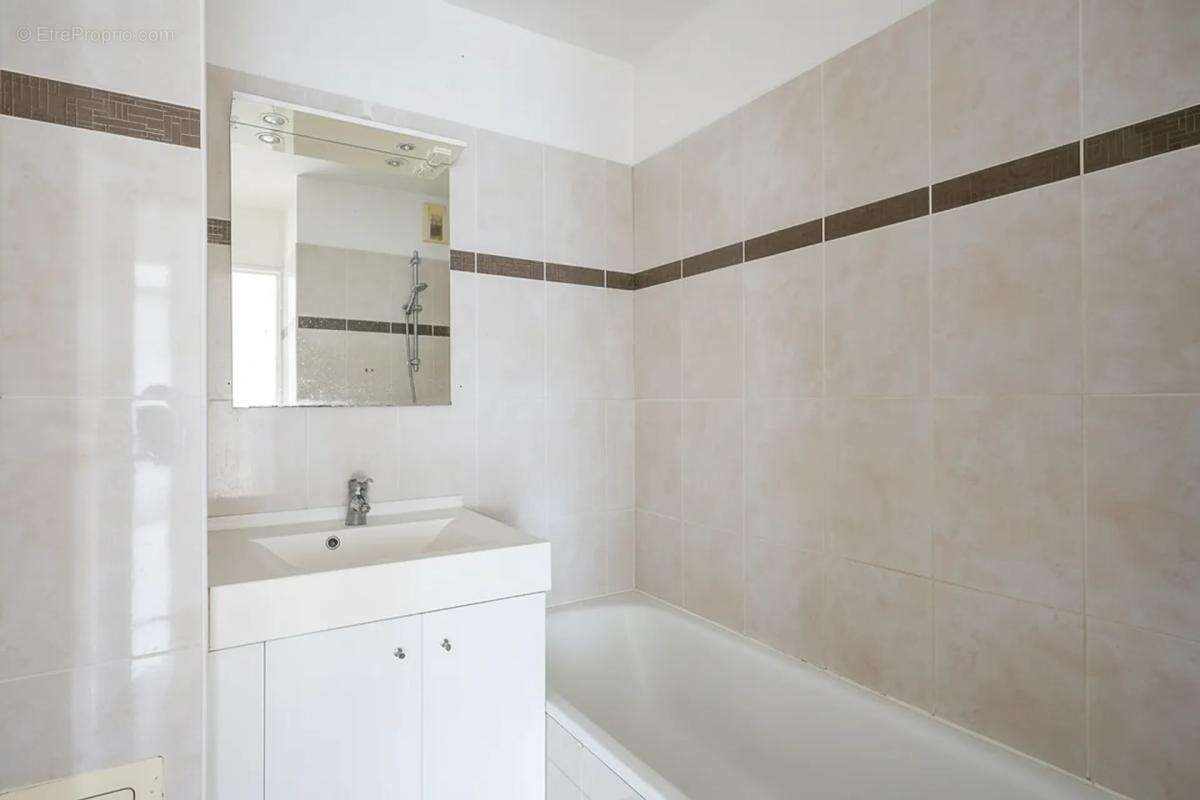 Appartement à SAINT-OUEN