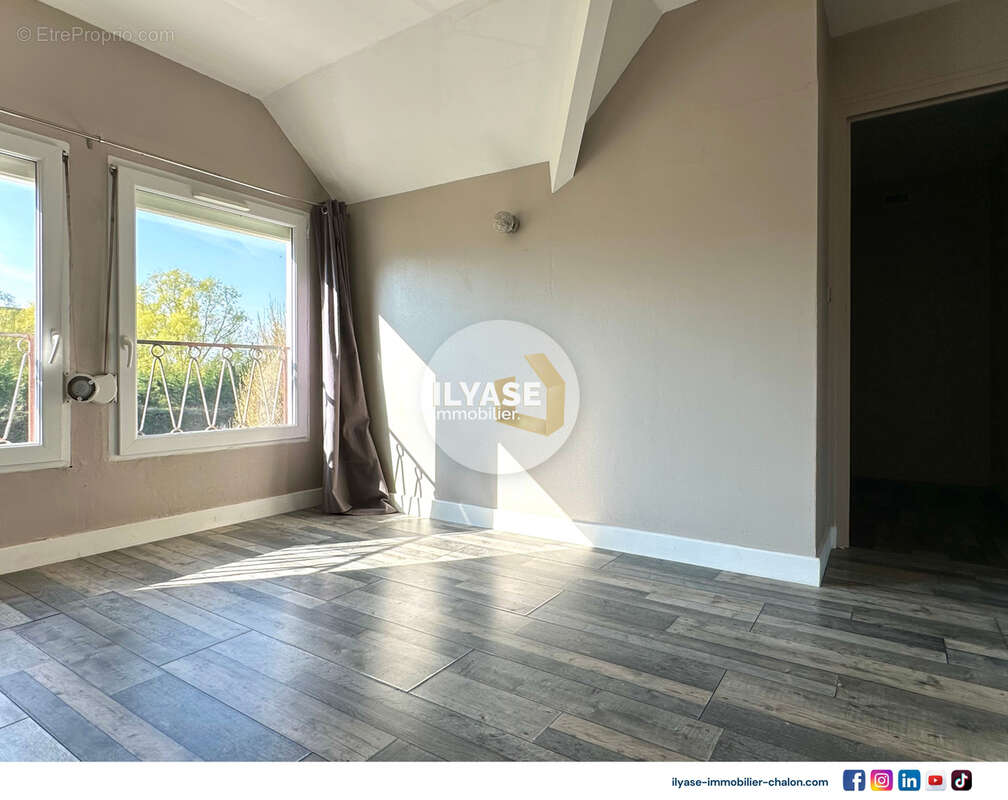 Maison à VERDUN-SUR-LE-DOUBS