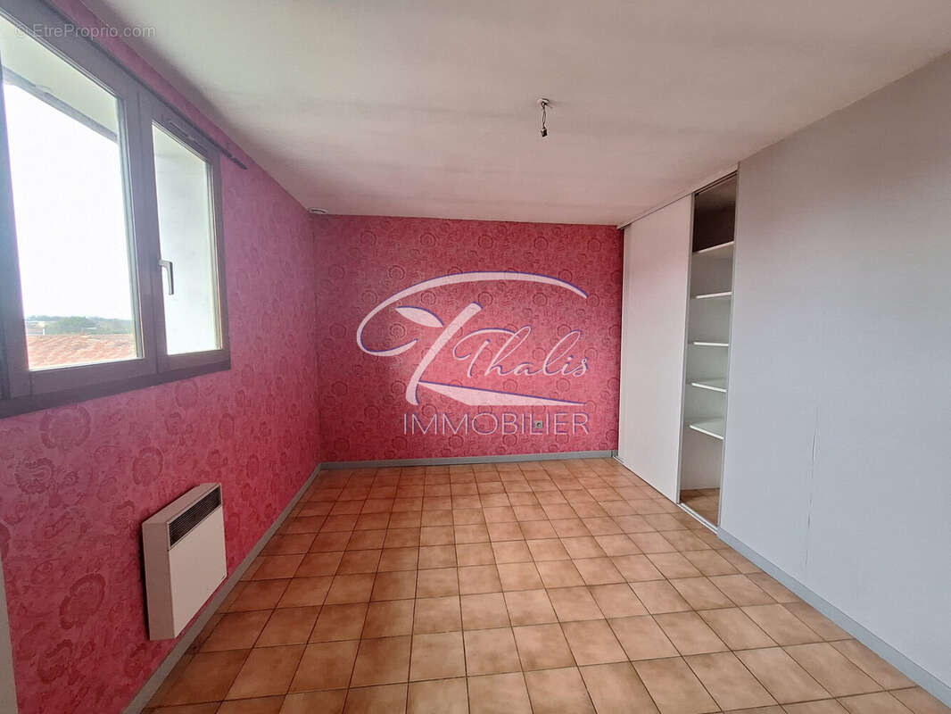 Maison à VILLENAVE-D'ORNON