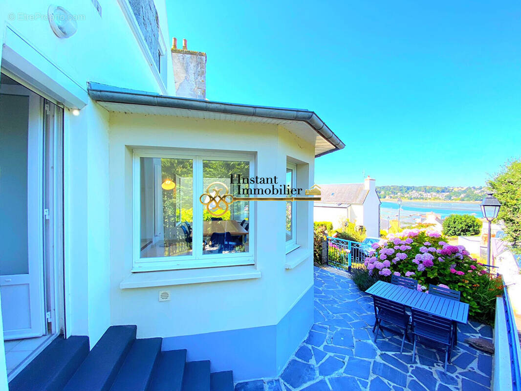 Maison à PLOUEZOC'H