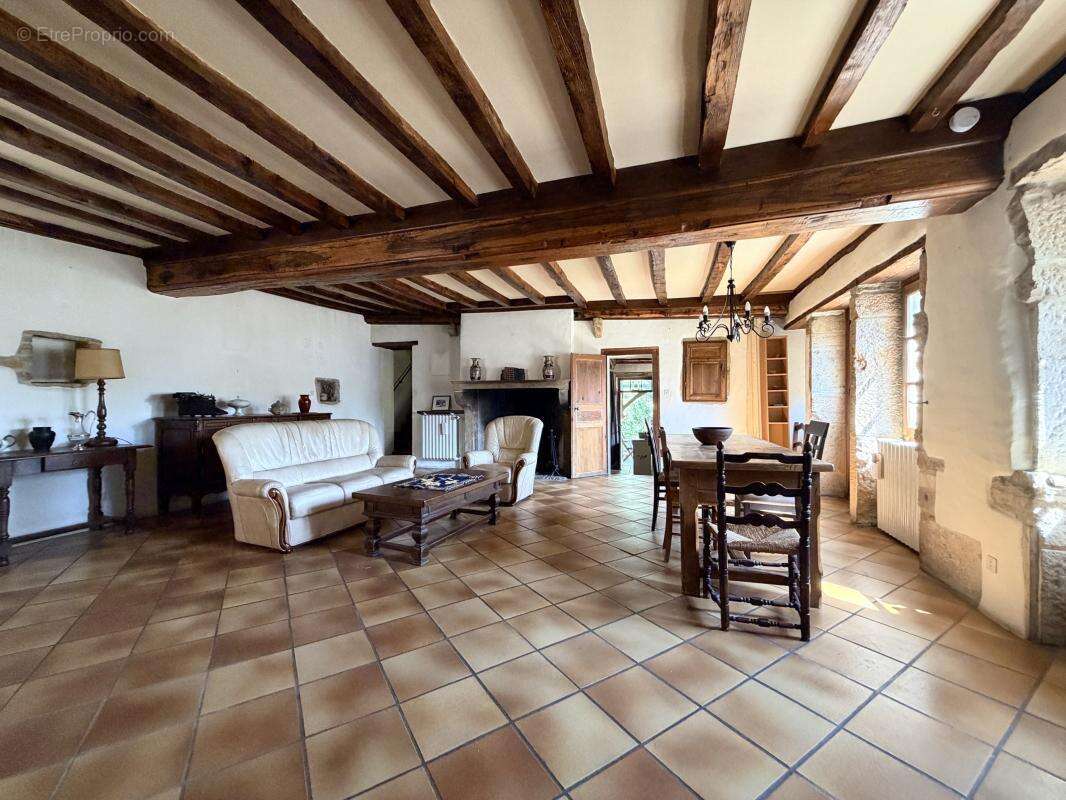 Maison 177 m² à Couchey  - photo 5