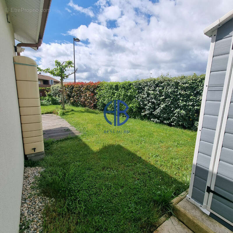 Maison à LA TOUR-DU-PIN