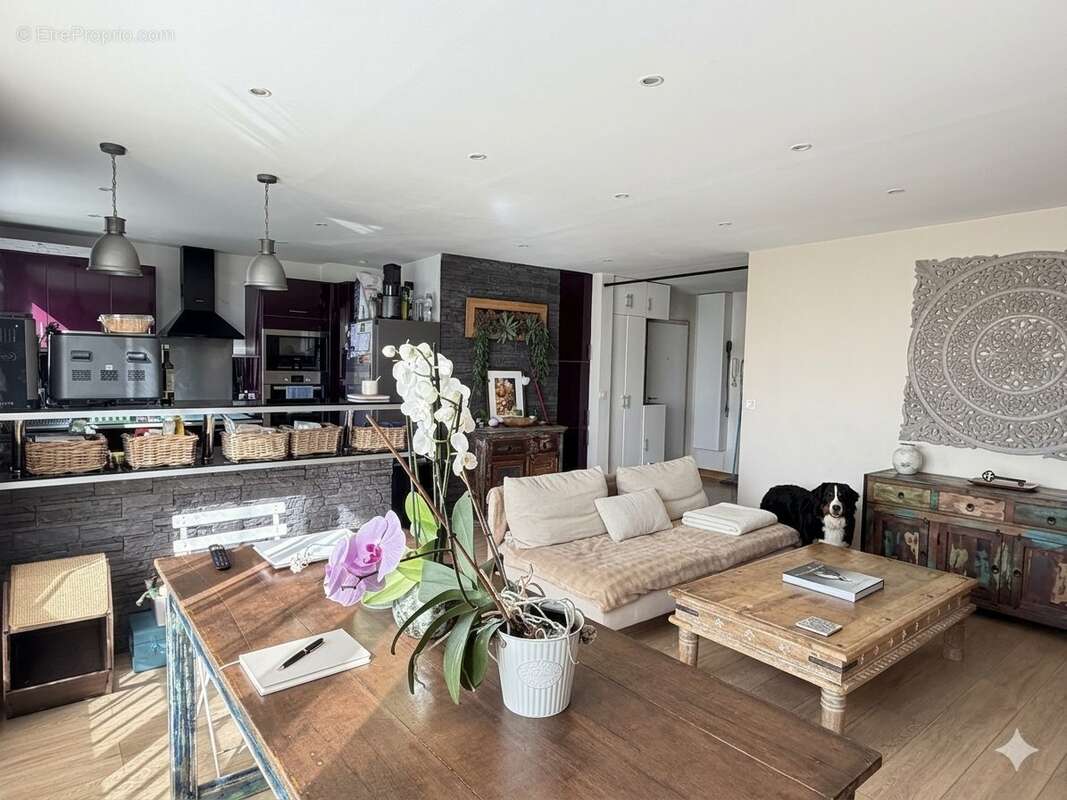 Appartement à MONTLIGNON