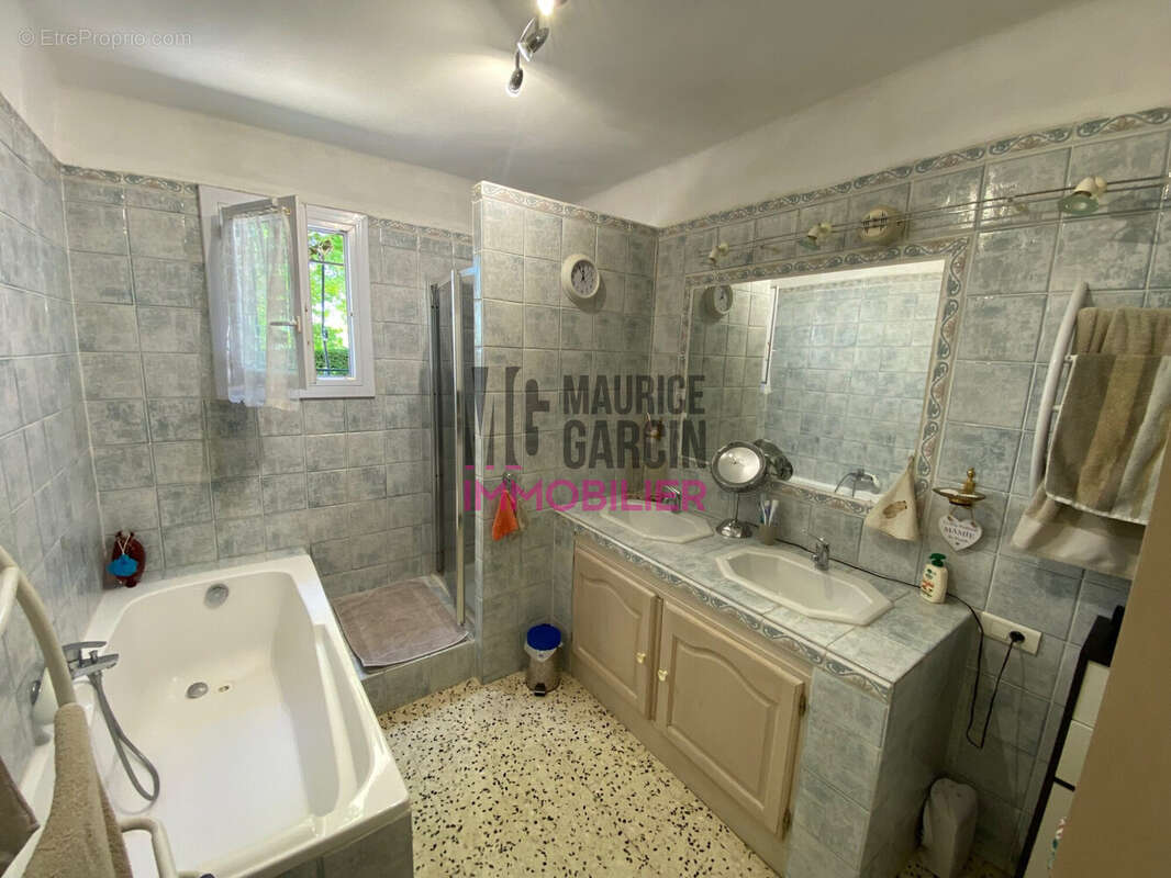 Maison à BEDARRIDES