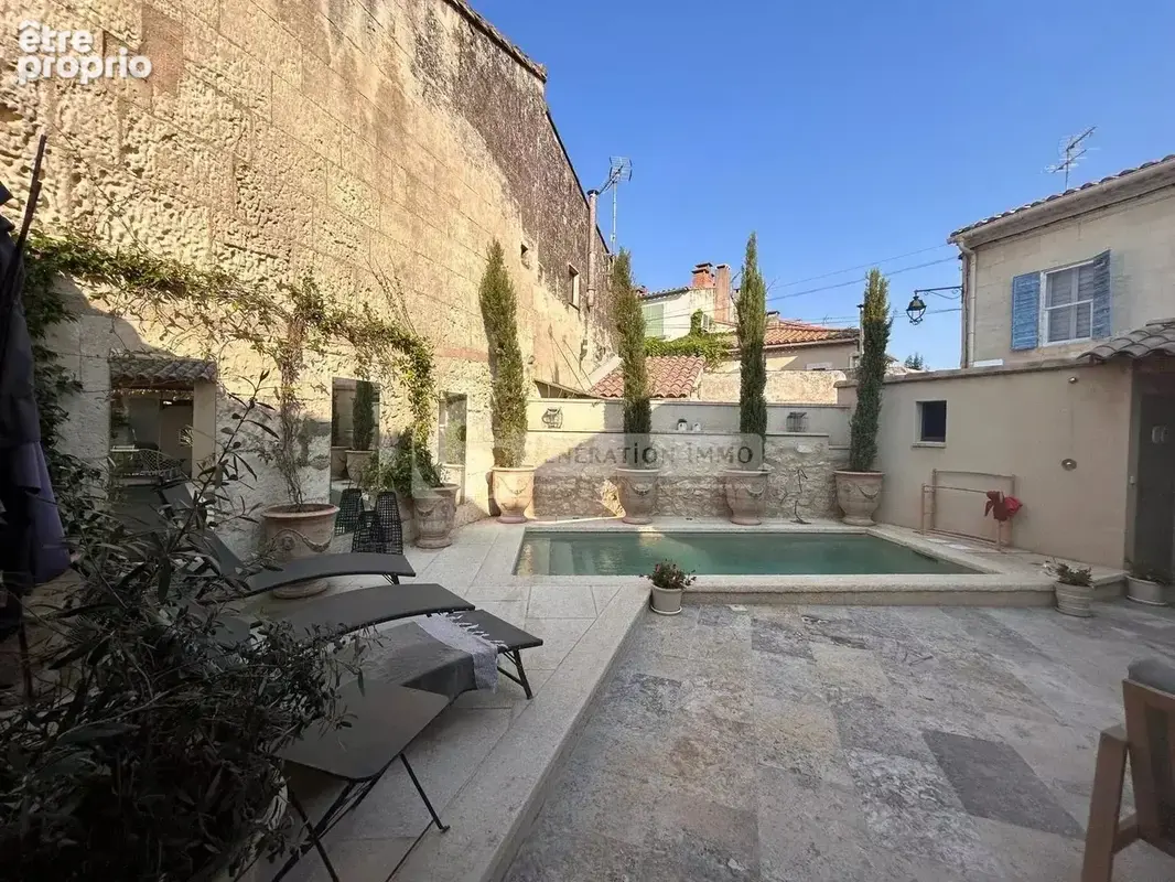 Maison de charme dans le centre village de Fontvieille - photo 3