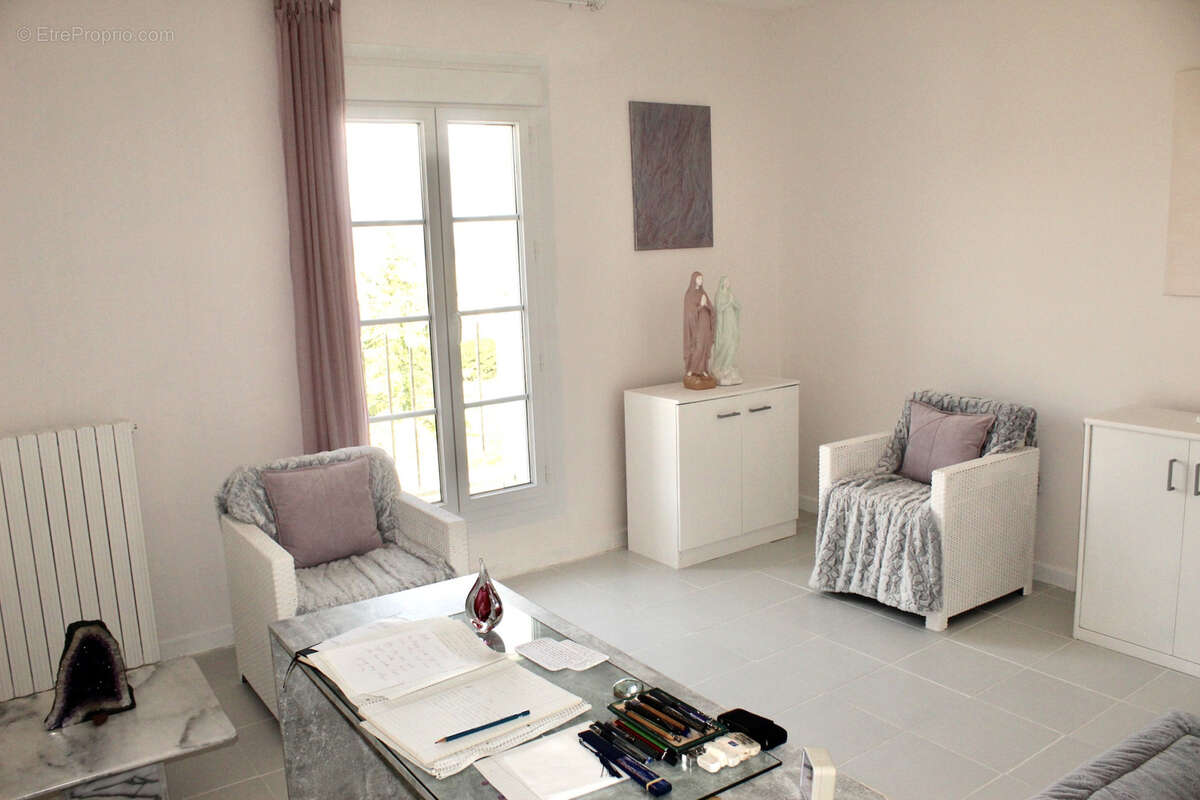 Maison à EYMET